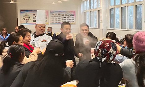 员工关怀  爱在优发国际